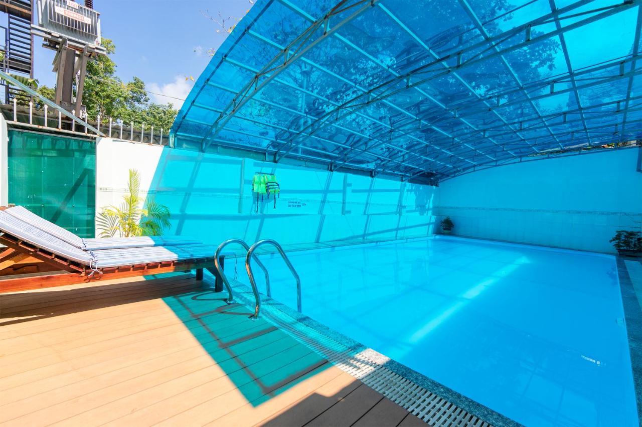 Galaxy Hotel Phu Quoc Buitenkant foto